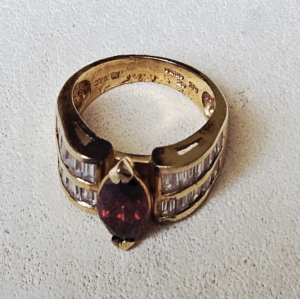 Y2K VTG Gold Vermail 925 SS Garnet & CZs Cocktail Ring Sz. 5.5 LR China
